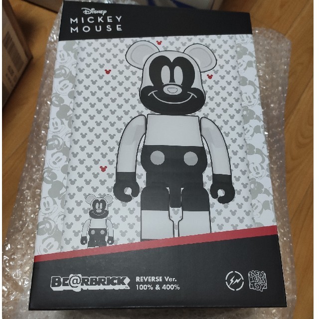 BE@RBRICK FRAGMENT MICKEY MOUSE 400% BE@RBRICK FRAGMENT MICKEY MOUSE 400%
