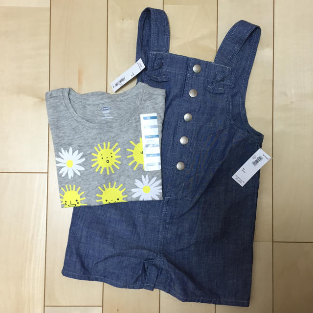 Old Navy(オールドネイビー)のりえ 様 ＊ 専用 4T キッズ/ベビー/マタニティのキッズ服女の子用(90cm~)(Tシャツ/カットソー)の商品写真