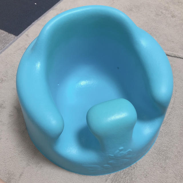 Bumbo(バンボ)のバンボ キッズ/ベビー/マタニティの授乳/お食事用品(その他)の商品写真