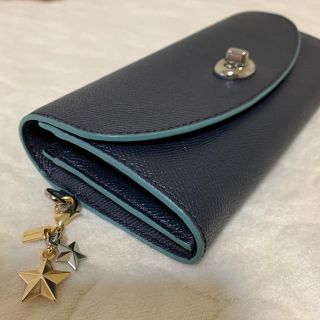 コーチ(COACH)の コーチ 長財布 チャーム ターンロック 新品 未使用 ネイビー レア(財布)