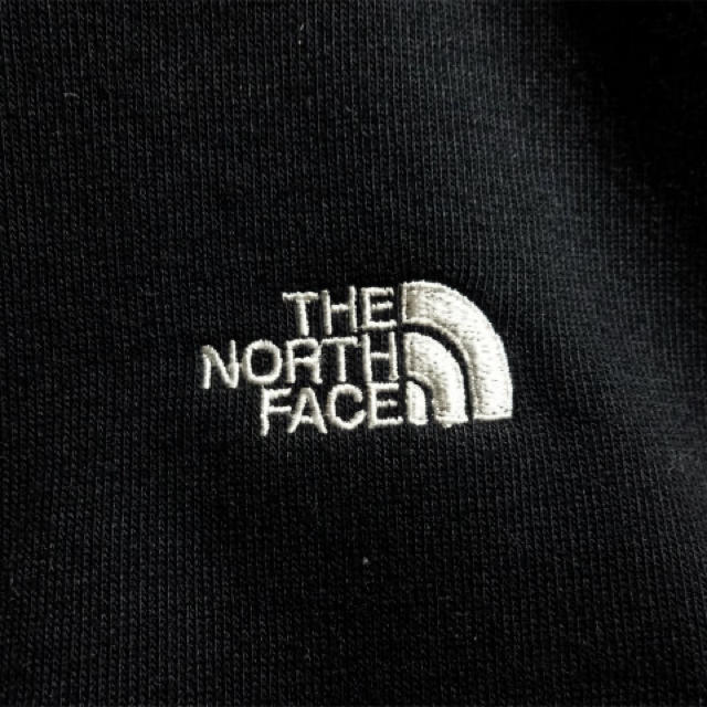 THE NORTH FACE(ザノースフェイス)のTHE NORTH FACE スウェット ロンT Tシャツ ブラック メンズのトップス(スウェット)の商品写真