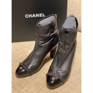 シャネル(CHANEL)のCHANEL ショートブーツ　38(ブーティ)