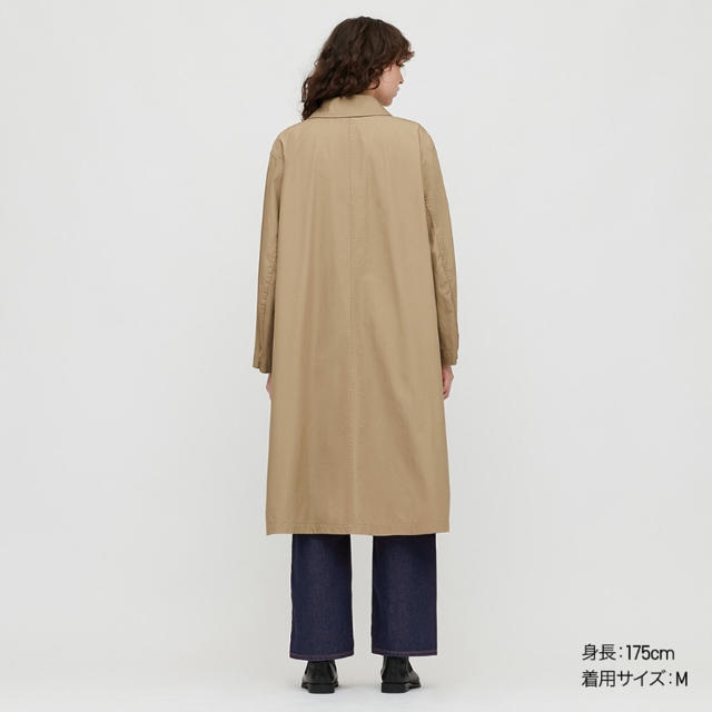 UNIQLO(ユニクロ)のUNIQLO ユニクロ　ライトロングコート　オリーブ　M レディースのジャケット/アウター(ロングコート)の商品写真