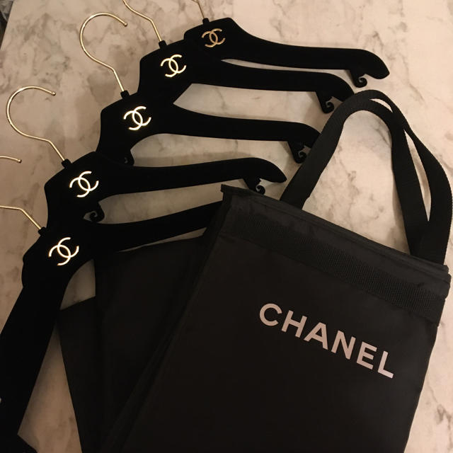 CHANEL ガーメントバッグ、ハンガー まとめ売り-