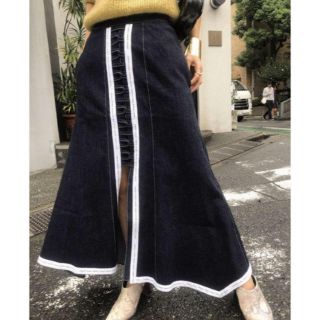 アメリヴィンテージ(Ameri VINTAGE)の《Ameri VINTAGE》RIBBON DENIM SKIRT(ロングスカート)