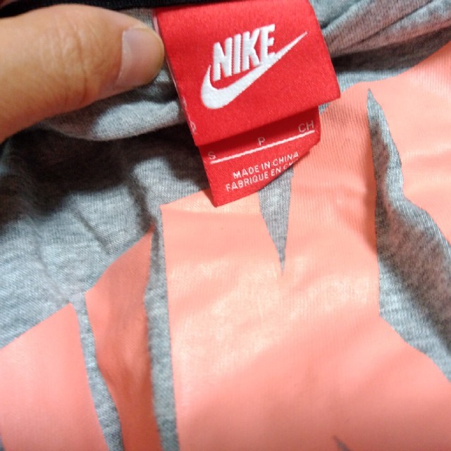 Nike 再値下げ ナイキ nike 可愛いスポーツtシャツ グレー sサイズ 36の通販 By Microtone ナイキならラクマ Nike 再値下げ ナイキ nike 可愛いスポーツtシャツ グレー sサイズ 36の通販 By Microtone ナイキならラクマ