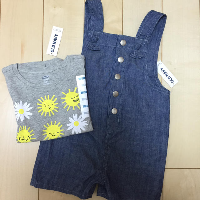 Old Navy(オールドネイビー)のまゆん 様 ＊ 専用  3T キッズ/ベビー/マタニティのキッズ服女の子用(90cm~)(Tシャツ/カットソー)の商品写真