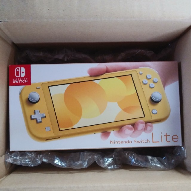 Nintendo Switch Lite イエロー