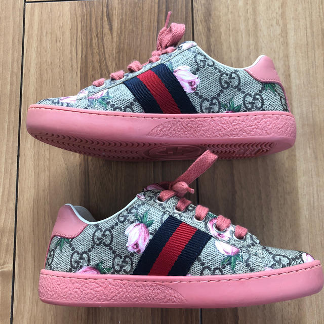 Gucci(グッチ)のGUCCI children スニーカー メンズの靴/シューズ(スニーカー)の商品写真