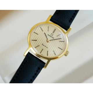 オメガ(OMEGA)の美品 オメガ ジュネーブ オーバル ゴールド ストライプ 手巻き レディース(腕時計)