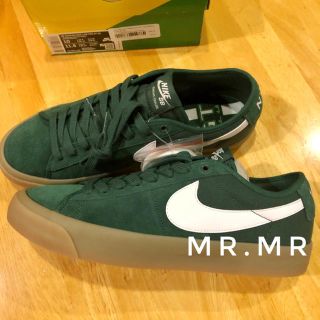 ナイキ(NIKE)の●28cm NIKE SB ZOOM BLAZER LOW PRO GT QS(スニーカー)