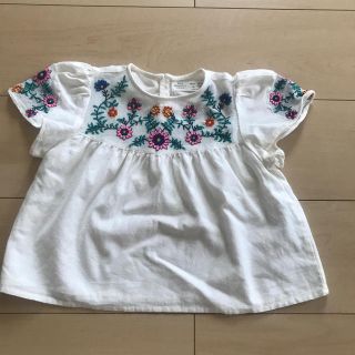 ザラキッズ(ZARA KIDS)のZARAベビー　刺繍ブラウス(ブラウス)