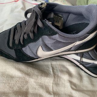 ナイキ(NIKE)のナイキ　スニーカー　23.5センチ(スニーカー)