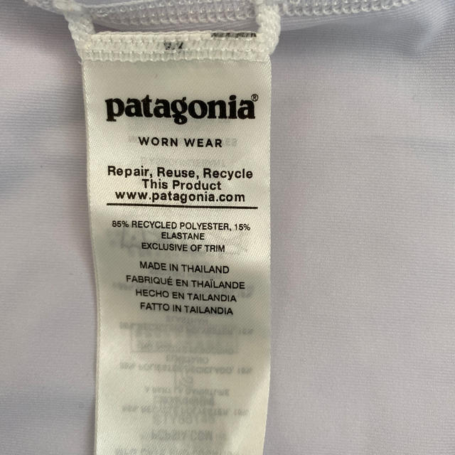 patagonia(パタゴニア)の【超美品】patagonia ラッシュガード　メンズ　XS メンズの水着/浴衣(水着)の商品写真