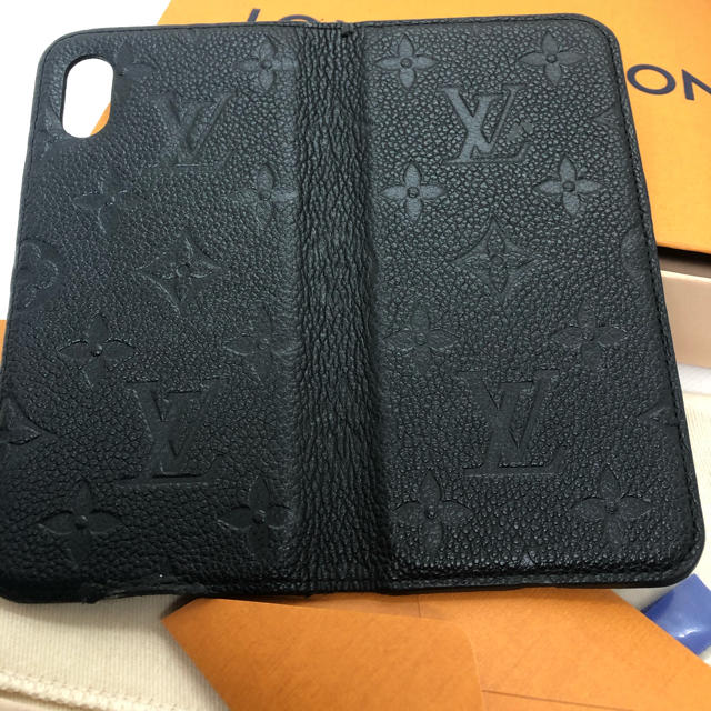 LOUIS VUITTON(ルイヴィトン)のアイホンXSルイヴィトンモノグラムアンプラント黒 スマホ/家電/カメラのスマホアクセサリー(iPhoneケース)の商品写真