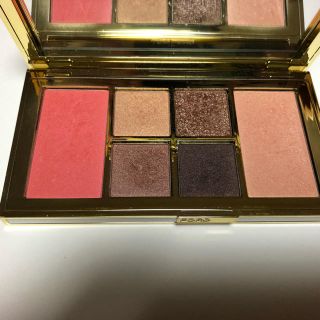 トムフォード(TOM FORD)のトムフォード ソレイユアイアンドチークパレット 02ウォーム(アイシャドウ)