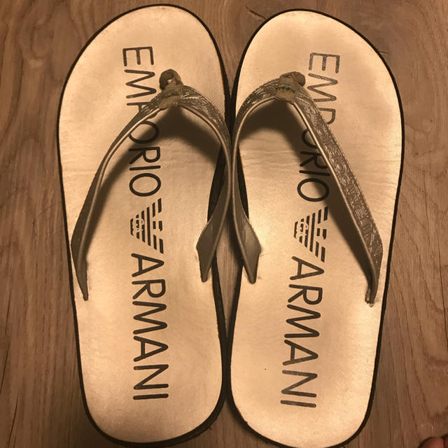 Emporio Armani(エンポリオアルマーニ)のアルマーニ ビーチサンダル メンズの靴/シューズ(ビーチサンダル)の商品写真