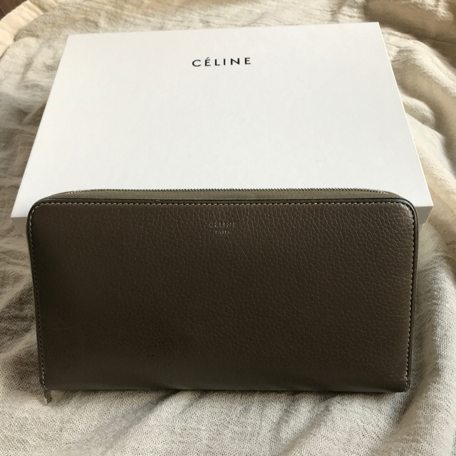 celine(セリーヌ)のセリーヌ　財布　長財布 レディースのファッション小物(財布)の商品写真