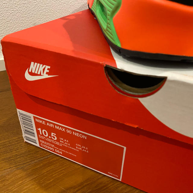 NIKE(ナイキ)のナイキ エア マックス 90 ネオン ブラック/レーサー ピンク28.5cm メンズの靴/シューズ(スニーカー)の商品写真