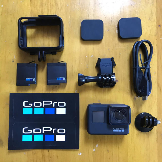 美品　GoPro Hero 7 black ゴープロ　予備バッテリー付き