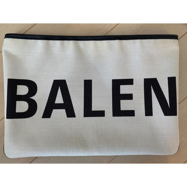 Balenciaga - 【BALENCIAGA/バレンシアガ】クラッチバッグ☆希少レアの