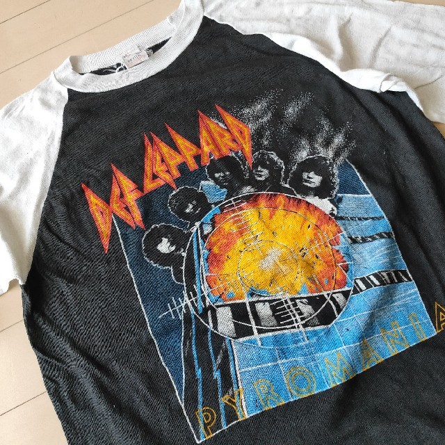 ヴィンテージ80s デフレパード DEF LEPPARD パキ綿 Tシャツ 新品同様