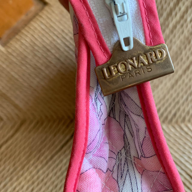 LEONARD(レオナール)のREONARD 化粧ポーチ コスメ/美容のメイク道具/ケアグッズ(メイクボックス)の商品写真