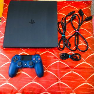 プレイステーション4(PlayStation4)のPS4 中古　一式　極美品(家庭用ゲーム機本体)