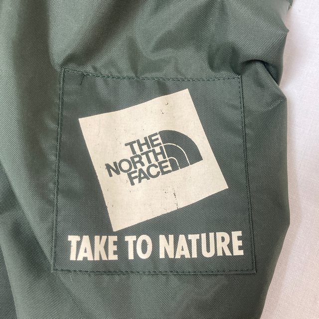 THE NORTH FACE(ザノースフェイス)の再値下ノースフェイスTHE NORTH FACE ナイロンジャケット　グリーン メンズのジャケット/アウター(ナイロンジャケット)の商品写真