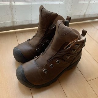 キーン(KEEN)のキーンKEEN 5227BISNピレニーズトレッキングシューズ(ブーツ)