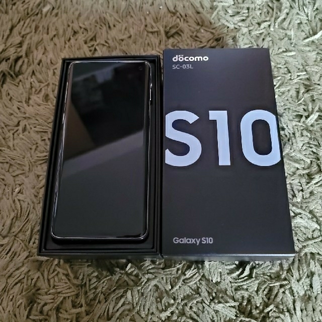 galaxxxy(ギャラクシー)のGalaxy S10 Prism White 128GB 中古美品 スマホ/家電/カメラのスマートフォン/携帯電話(スマートフォン本体)の商品写真