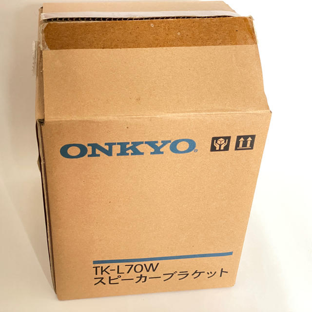 ONKYO(オンキヨー)の【未使用・送料込】Onkyo TK-L70Wスピーカーブラケット・２本セット・白 スマホ/家電/カメラのオーディオ機器(その他)の商品写真