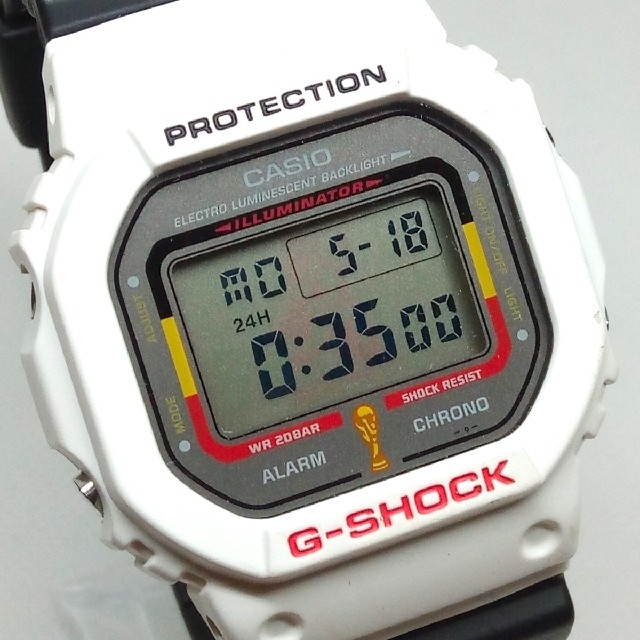 G-SHOCK - FIFAワールドカップ2006 DW-5600WC-1JR G-SHOCKの通販 G-SHOCK - FIFAワールドカップ2006 DW-5600WC-1JR G-SHOCKの通販