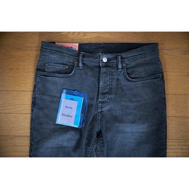 ACNE(アクネ)のAcne Studios River Used Blk W28 メンズのパンツ(デニム/ジーンズ)の商品写真