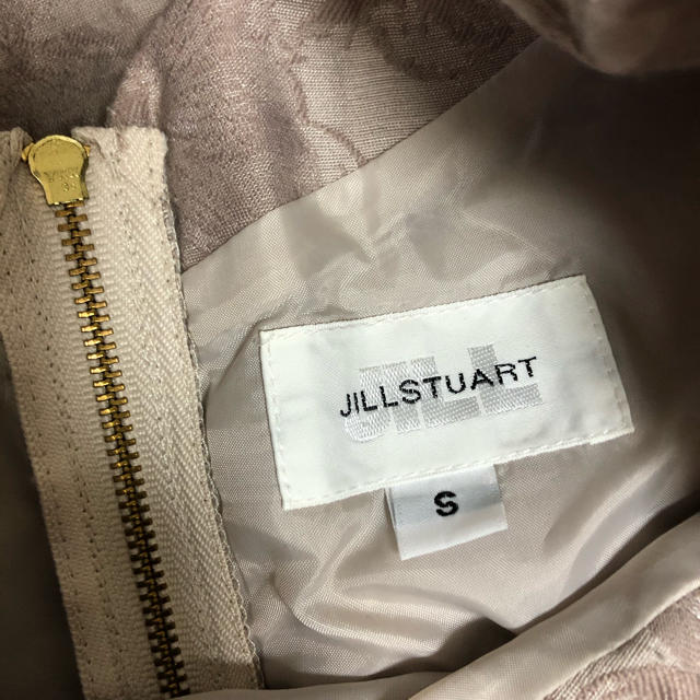 JILLSTUART(ジルスチュアート)のジルスチュアート　ドレス　ワンピース レディースのフォーマル/ドレス(ミディアムドレス)の商品写真