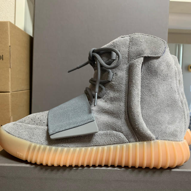 アディダス　yeezyboost750