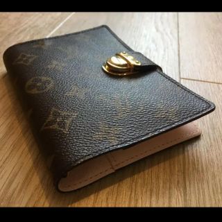 ルイヴィトン(LOUIS VUITTON)の専用　LV 手帳カバー(手帳)