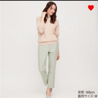 ユニクロ(UNIQLO)のユニクロ　EZYアンクルパンツ　xs(カジュアルパンツ)