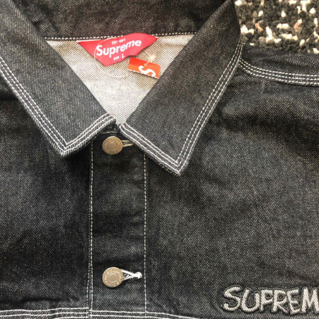 Supreme(シュプリーム)のSupreme Smurfes Denim Trucker Jacket メンズのジャケット/アウター(Gジャン/デニムジャケット)の商品写真