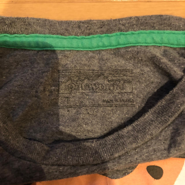 patagonia(パタゴニア)のパタゴニア　Patagonia Tシャツ　2T キッズ/ベビー/マタニティのキッズ服女の子用(90cm~)(Tシャツ/カットソー)の商品写真