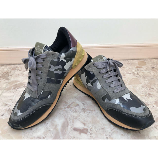 Valentino ヴァレンティノ タイプ 迷彩 スニーカーの通販 By Sunrise S Shop ヴァレンティノならラクマ