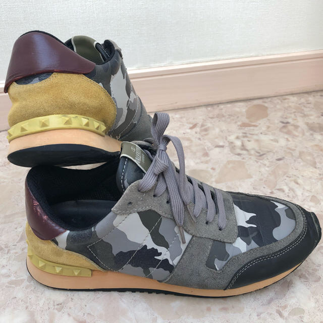 Valentino ヴァレンティノ タイプ 迷彩 スニーカーの通販 By Sunrise S Shop ヴァレンティノならラクマ Valentino ヴァレンティノ タイプ 迷彩 スニーカーの通販 By Sunrise S Shop ヴァレンティノならラクマ