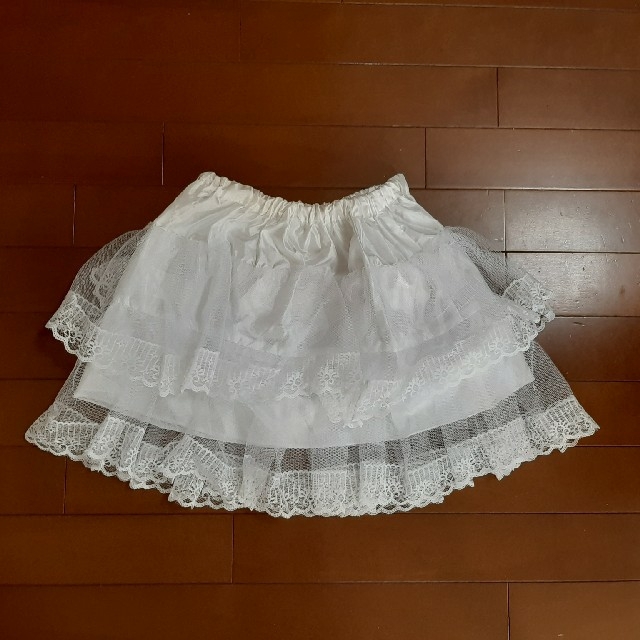 motherways(マザウェイズ)の☆専用☆パニエ　白　110～150サイズ　motherways マザウェイズ キッズ/ベビー/マタニティのこども用ファッション小物(その他)の商品写真