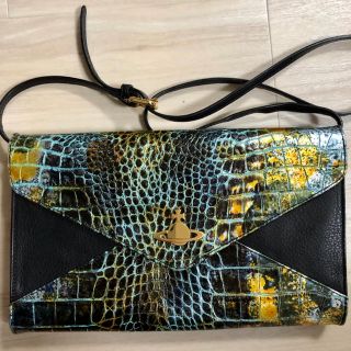 ヴィヴィアンウエストウッド(Vivienne Westwood)のVivienne westwood ショルダーバッグ スネーク レア(ショルダーバッグ)