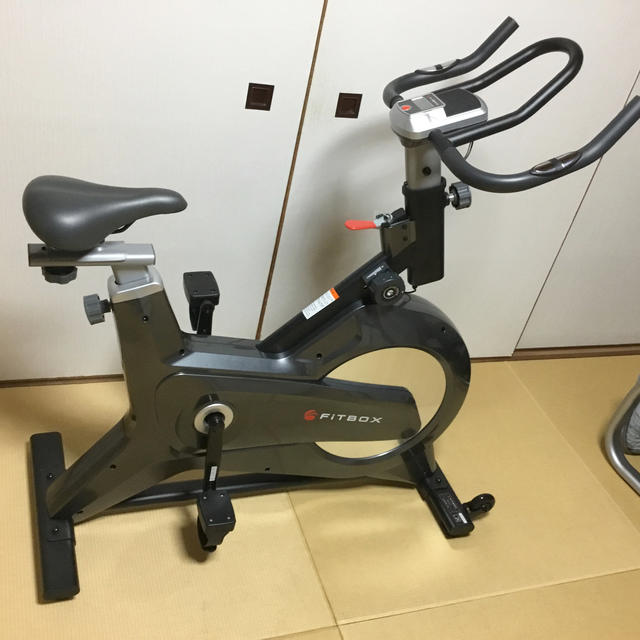 スピンバイクFITBOXトレーニング用品