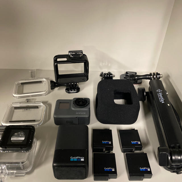 お求めやすく価格改定 GoPro Hero7 機材一式 専用ケース付き