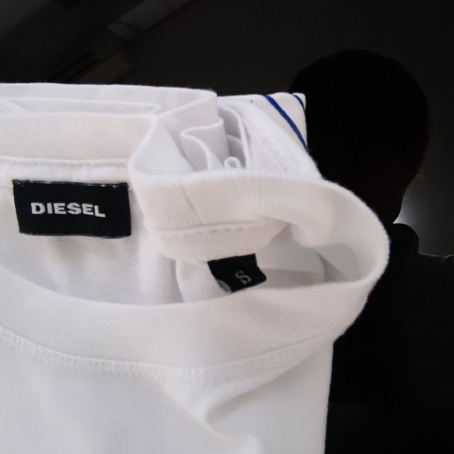 DIESEL(ディーゼル)のディーゼル　メンズ　Tシャツ メンズのトップス(Tシャツ/カットソー(半袖/袖なし))の商品写真