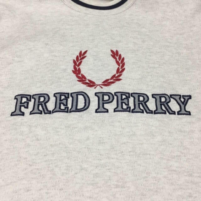 FRED PERRY(フレッドペリー)のFRED PERRY スウェット フレッドペリー ビッグロゴ ヴィンテージ 貴重 メンズのトップス(スウェット)の商品写真