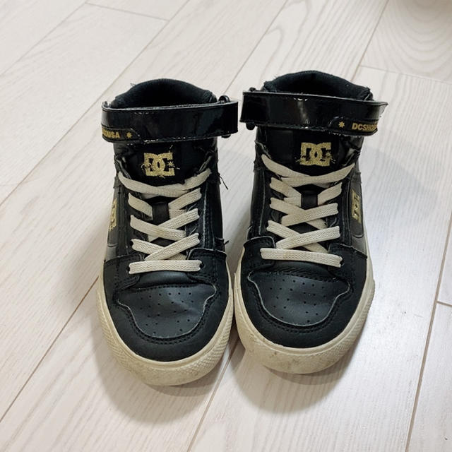 DC SHOES(ディーシーシューズ)のお値下げ！DCシューズ　キッズ　ハイカット キッズ/ベビー/マタニティのキッズ靴/シューズ(15cm~)(スニーカー)の商品写真