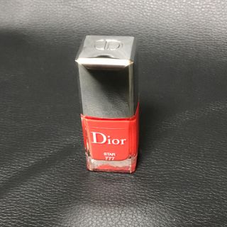 クリスチャンディオール(Christian Dior)の限定色 ディオール ヴェルニ ネイルカラー 10ml ( 777 STAR ) (マニキュア)